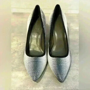 LOGO by Lori Goldstein Black and White Heels